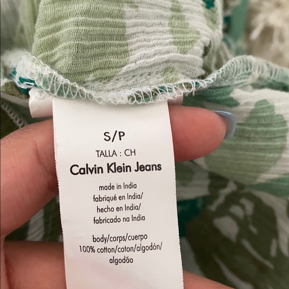 Green Top - Picture 6 of 6